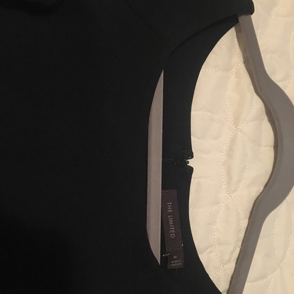 LBD with lace midsection - Picture 2 of 2